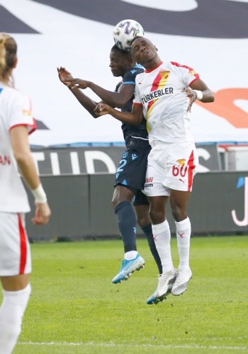 Spor yazarları Trabzonspor'un Göztepe galibiyetini değerlendirdi 2