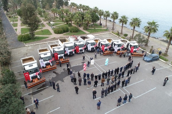 Akçaabat’ın araç parkı sürekli gelişiyor 10