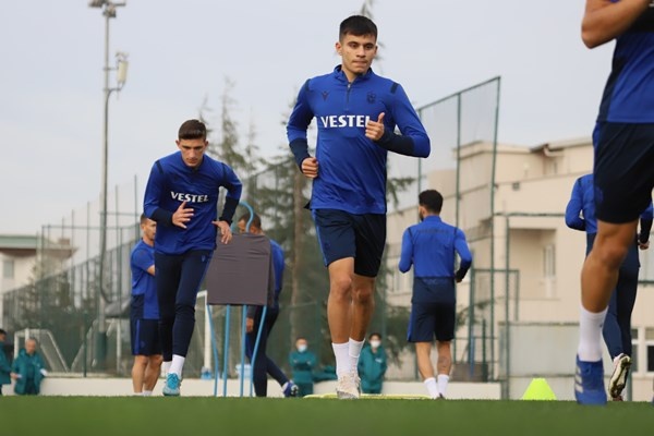 Trabzonspor Antalya'ya hazırlanıyor. 13 Ocak 2021 15