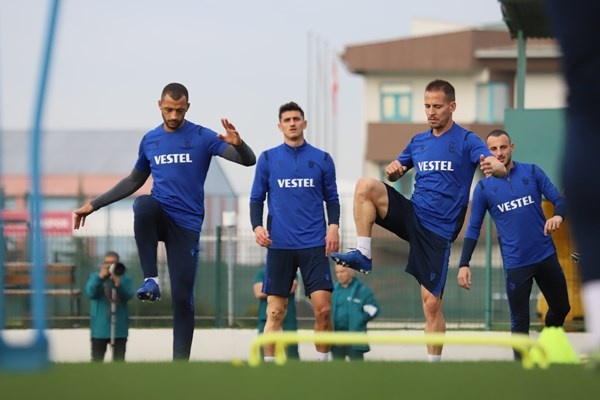 Trabzonspor Antalya'ya hazırlanıyor. 13 Ocak 2021 14