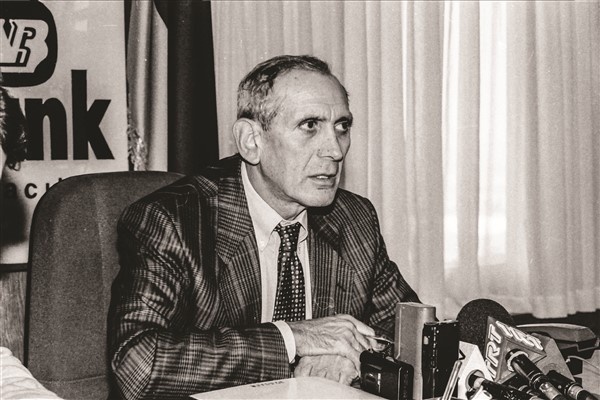 Trabzonspor 181. sayısını efsane isme ayırdı: Bu Dünyadan bir Özkan Sümer geçti 22