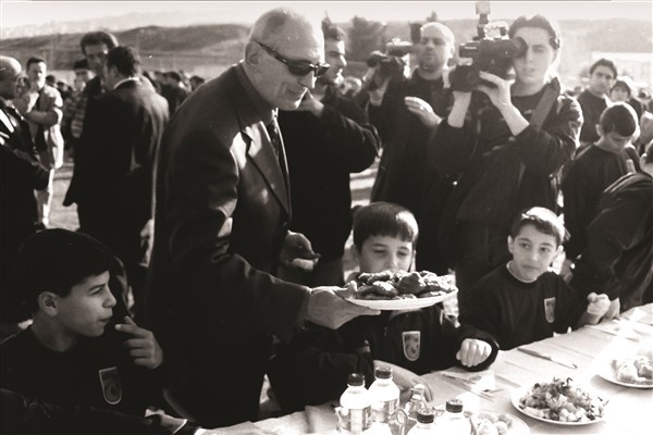 Trabzonspor 181. sayısını efsane isme ayırdı: Bu Dünyadan bir Özkan Sümer geçti 3