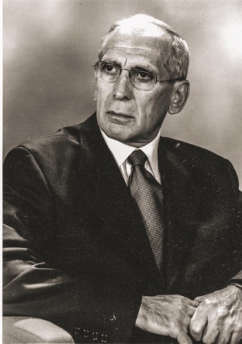 Trabzonspor 181. sayısını efsane isme ayırdı: Bu Dünyadan bir Özkan Sümer geçti 12