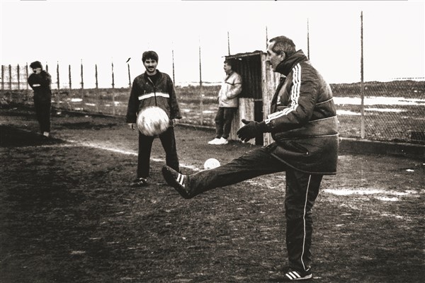 Trabzonspor 181. sayısını efsane isme ayırdı: Bu Dünyadan bir Özkan Sümer geçti 26