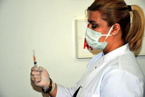 Aşı olanlar yan etkilerle karşılaştığında ne yapacak? 3