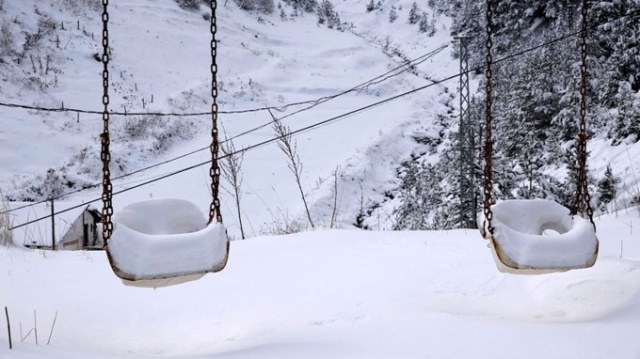 Zigana beyaza büründü, seyirlik manzaralar oluştu. 15 Ocak 2021 12