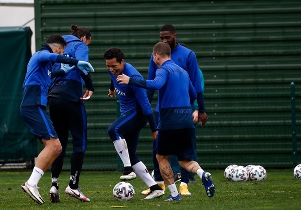 Trabzonspor Antalya'ya hazır 16