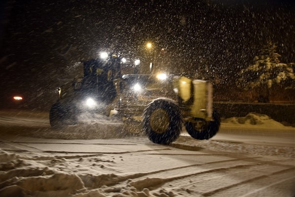 Zigana Geçidi'nde kar geçişe izin vermiyor. 18 Ocak 2021 11