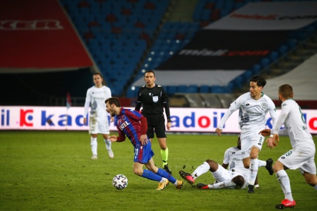 Spor yazarlarının Trabzonspor Konyaspor maçı yorumları 32