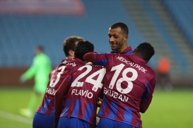 Spor yazarlarının Trabzonspor Konyaspor maçı yorumları 24