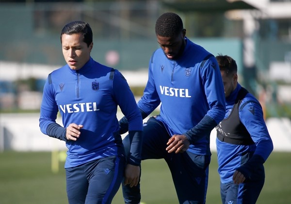 Trabzonspor, Gençlerbirliği Maçı Öncesi Hazırlıklarını Sürdürüyor 10