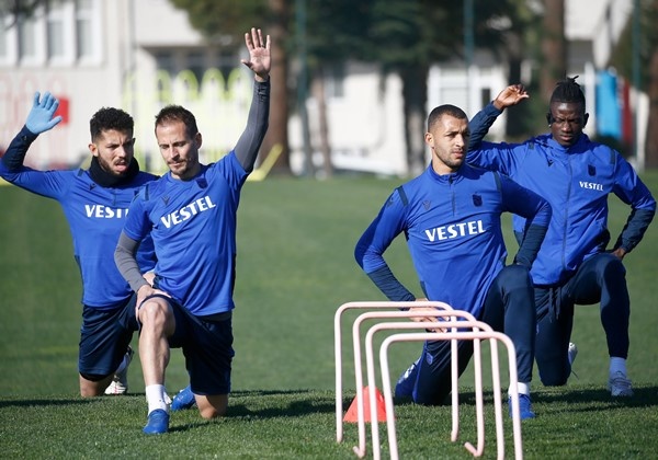 Trabzonspor, Gençlerbirliği Maçı Öncesi Hazırlıklarını Sürdürüyor 13