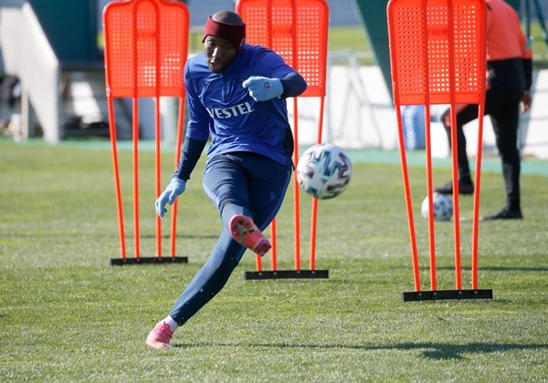 Trabzonspor, Gençlerbirliği Maçı Öncesi Hazırlıklarını Sürdürüyor 20