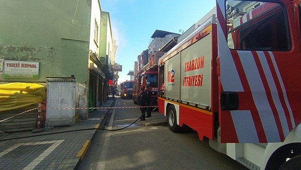 Trabzon'da korku dolu anlar! Dumanlar yükseldi 4