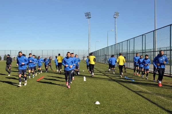 Hekimoğlu Trabzon, Sancaktepe FK Maçı Öncesi Hazırlıklarını Sürdürüyor 3