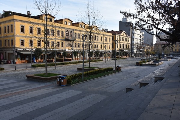 Trabzon’da Kısıtlama Sessizliği: Cadde ve Sokaklar Boş Kaldı, Ekipler Çalıştı 5