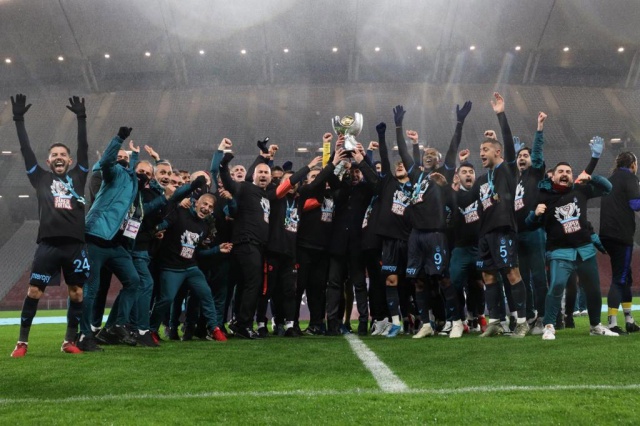 Trabzon gazetelerinde Trabzonspor'a övgü hakeme tepki 2