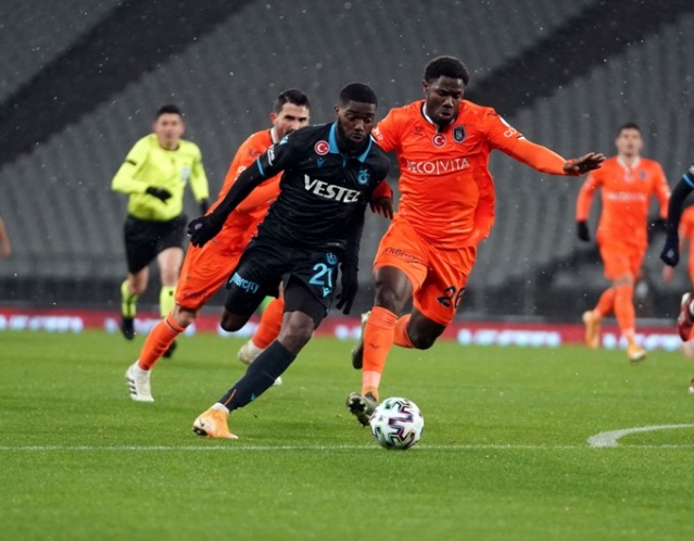 Spor yazarlarından Başakşehir Trabzonspor maçı yorumları 12