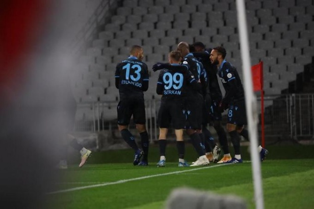 Spor yazarlarından Başakşehir Trabzonspor maçı yorumları 16
