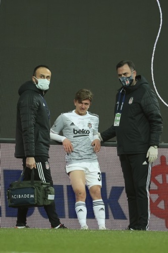 Beşiktaş-Trabzonspor maçından kareler. 30 Ocak 2021 11