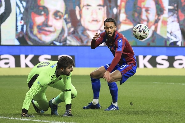 Beşiktaş-Trabzonspor maçından kareler. 30 Ocak 2021 13