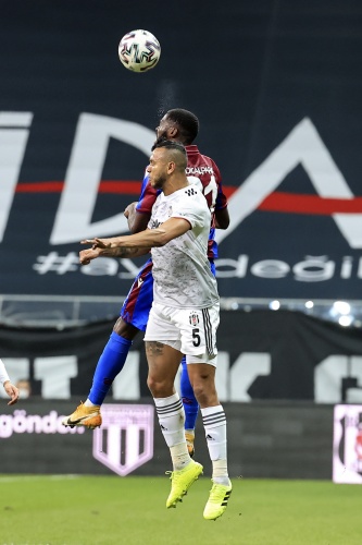 Beşiktaş-Trabzonspor maçından kareler. 30 Ocak 2021 25