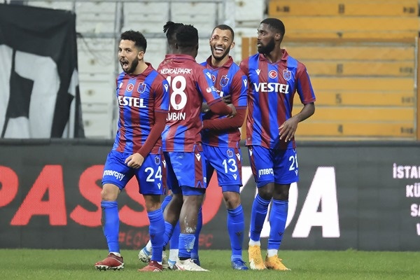 Beşiktaş-Trabzonspor maçından kareler. 30 Ocak 2021 33