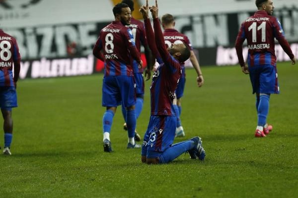 Beşiktaş-Trabzonspor maçından kareler. 30 Ocak 2021 63