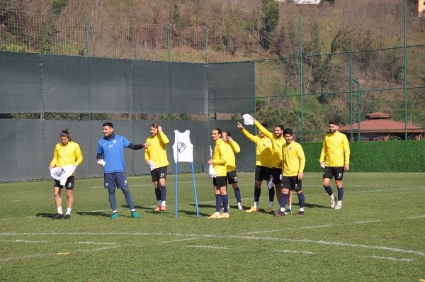 Hekimoğlu Trabzon maça hazır - 06 Şubat 2021 8