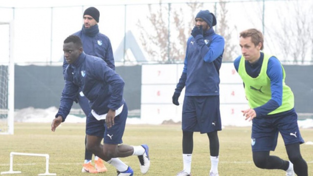 Süper Lig'de ortalığı karıştıran kırmızı kart 6