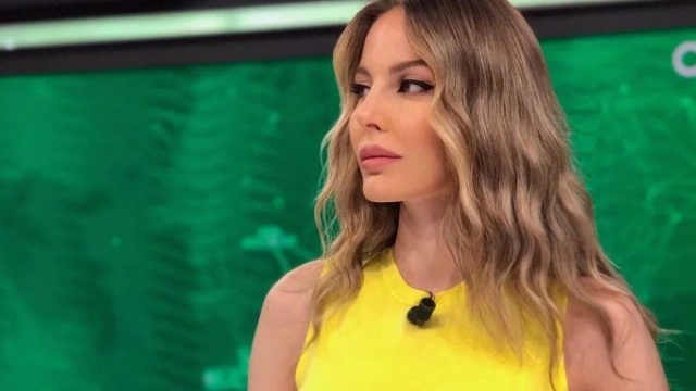 Hande Sarıoğlu'ndan yeni hamle, takipçi sayısı da patladı 2