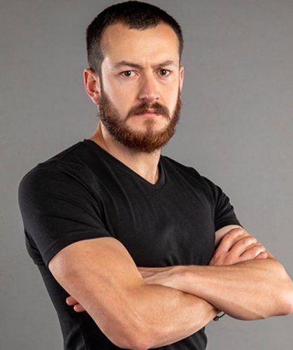 Survivor'ın Trabzonlu yarışmacısı Reşat Hacıahmetoğlu hayat hikayesini anlattı 11