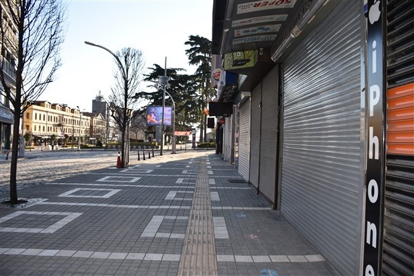 Trabzon sokaklarında sessizlik hakim 5