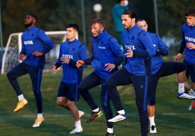 Trabzonspor'da Fenerbahçe hazırlıkları başladı 16