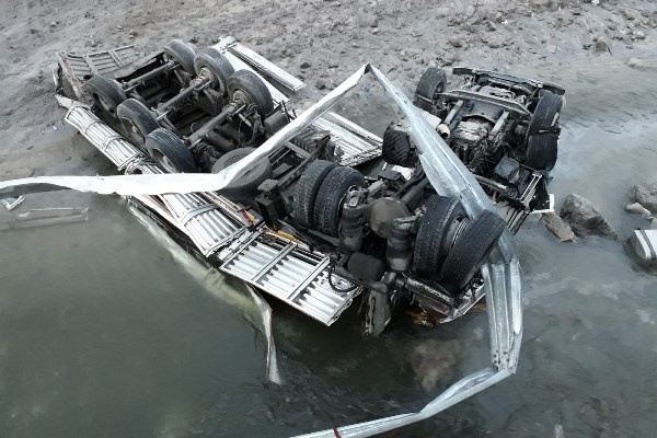 Trabzon'a gelirken Harşit'e uçtu 7