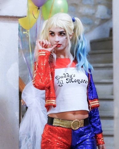 Tuba Büyüküstün 'Harley Quinn' oldu 8