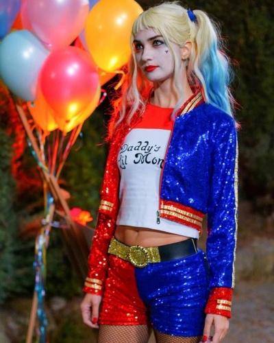 Tuba Büyüküstün 'Harley Quinn' oldu 3