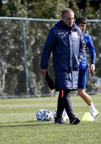 Trabzonspor ara vermeden çalışmaya başladı 4