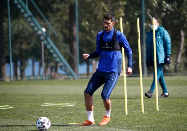 Trabzonspor ara vermeden çalışmaya başladı 12