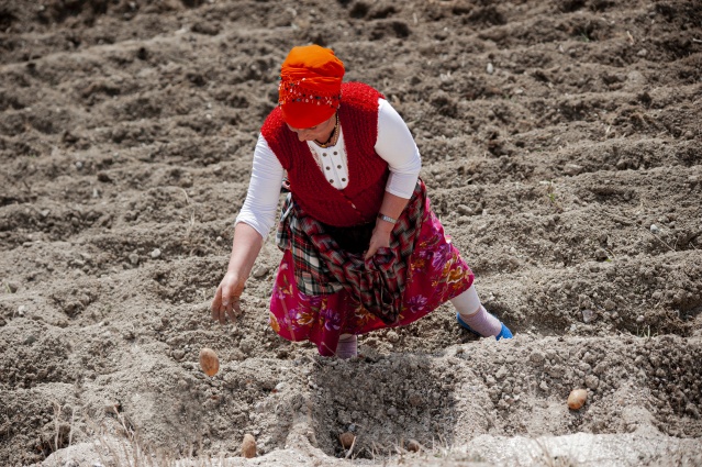 Trabzon'un çalışkan kadınları pandemide de tempo düşürmüyor 13