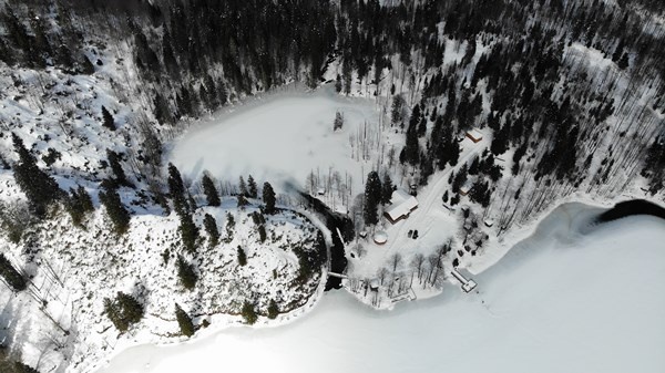 Karagöl’ün dört mevsim fotoğrafları büyülüyor 6