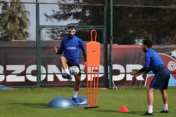 Abdullah Avcı'nın ekibi Trabzonspor, Ankaragücü sınavına çalışıyor 11