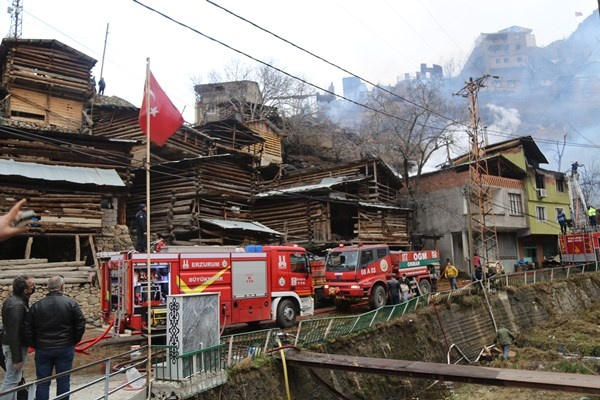 Artvin'deki yangında son durum! Yangın bu köyün kaderi 3