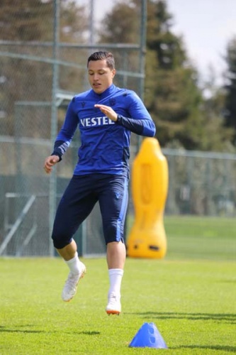 Trabzonspor  MKE Ankaragücü ile sahasında yapacağı maçın hazırlıklarını sürdürdü. 18 Mart 2021 30