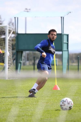 Trabzonspor  MKE Ankaragücü ile sahasında yapacağı maçın hazırlıklarını sürdürdü. 18 Mart 2021 33