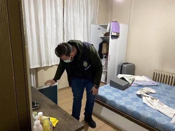 3 ilde yarasa kız operasyonu! 10