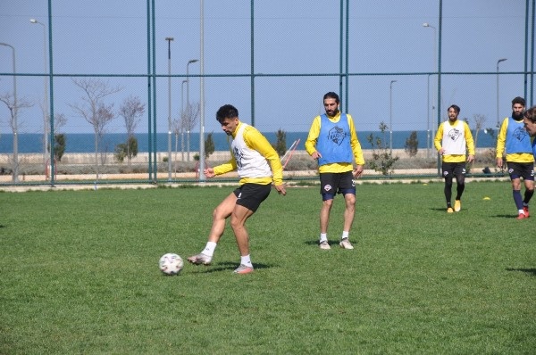 Bayram Toysal yönetimindeki Hekimoğlu, Manisa FK karşılaşmasına hazırlanıyor 5