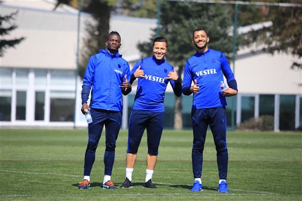 Trabzonspor'da Sivasspor maçı hazırlıkları sürüyor. 30-03-2021 9