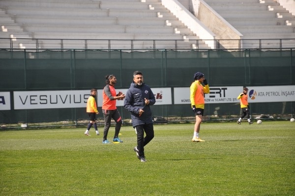 Hekimoğlu, Manisa FK maçı hazırlıklarını tüm hızıyla sürdürüyor 8