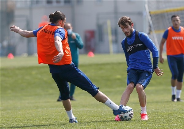 Trabzonspor'da Sivasspor maçı hazırlıkları sürüyor. 31-03-2021 2